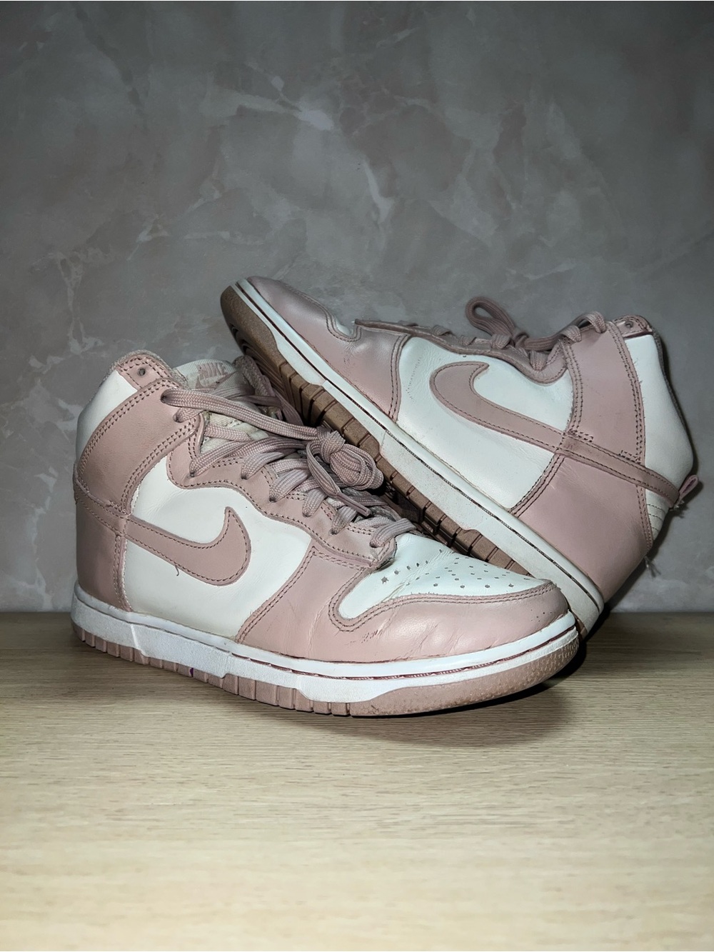 Nike Dunk High “Pink Oxford” Women’s Sneakers Size 6